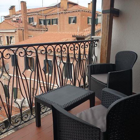 Residenza Tiziana Venezia Appartement Buitenkant foto