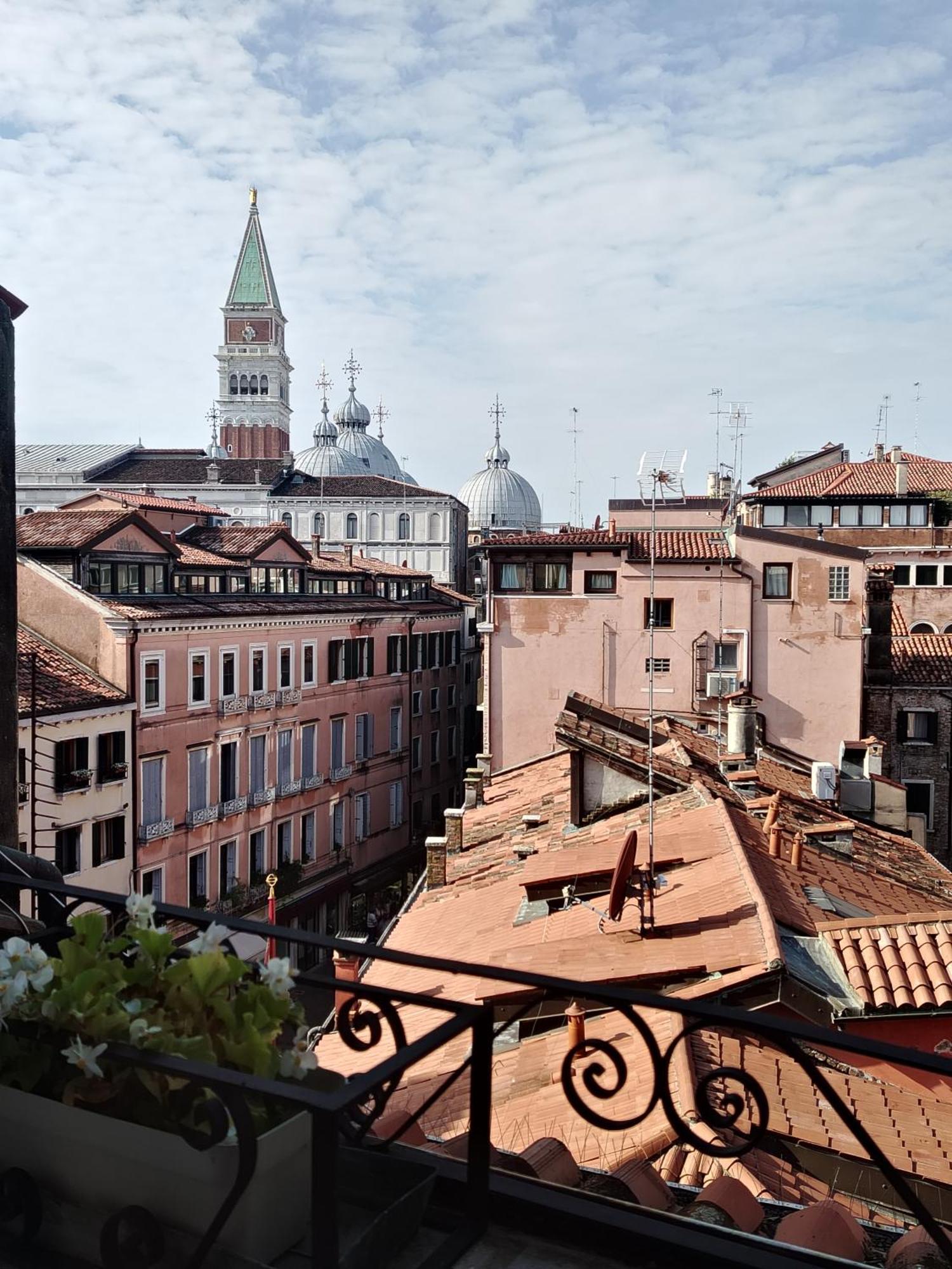 Residenza Tiziana Venezia Appartement Buitenkant foto