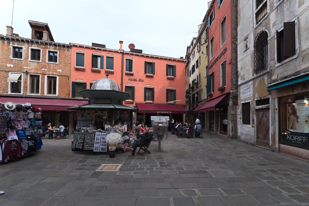 Residenza Tiziana Venezia Appartement Buitenkant foto